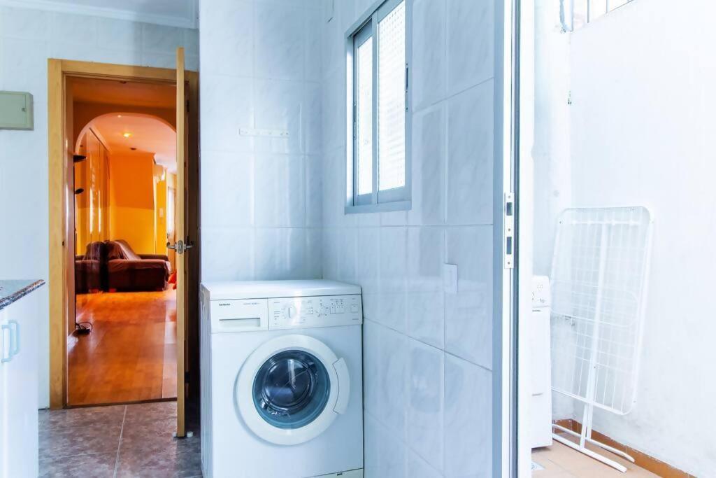 Estudio Para Parejas Con Wifi En La Playa Valensiya Oda fotoğraf