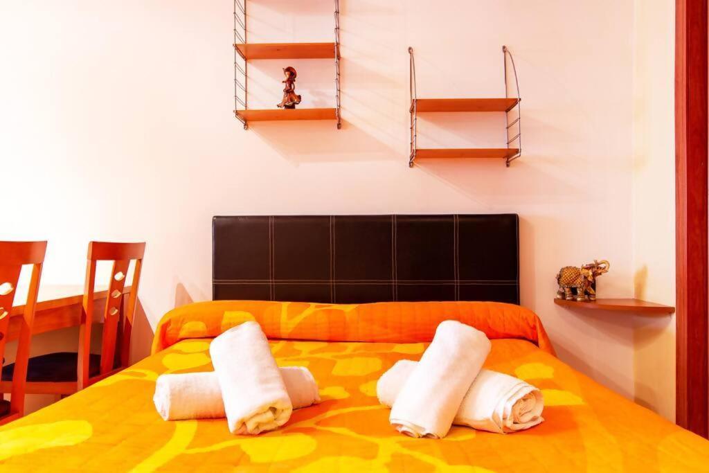 Estudio Para Parejas Con Wifi En La Playa Valensiya Oda fotoğraf